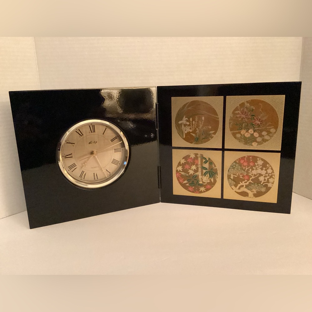 Japanese Four seasons black lacquered table top folding clock